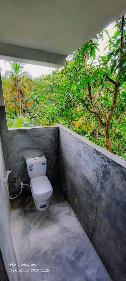 Jungle Escape Hiriketiya Hotel Dikwella Ngoại thất bức ảnh